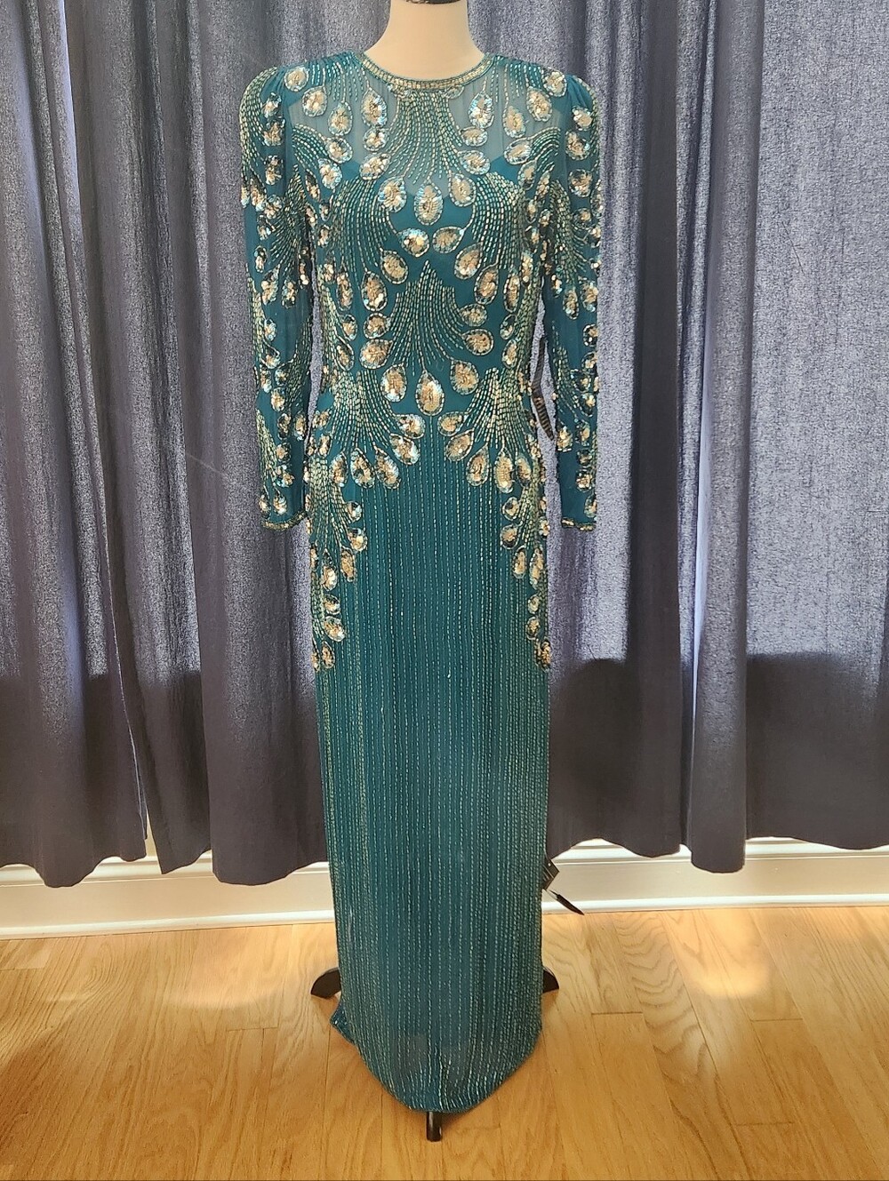 Jacqueline Ferrar Womens Size 10 Silk Beaded Sequins Formal Dress NWT Notes 6 8